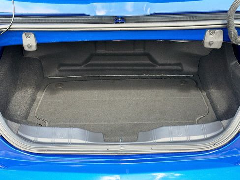 Used 2018 Chevrolet Camaro LT image 12