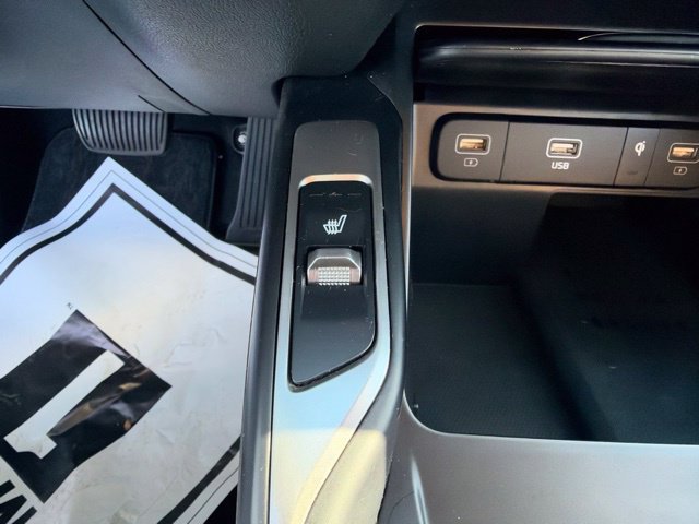Certified 2023 Kia Sorento EX AWD/4WD image 25