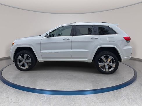 Used 2015 Jeep Grand Cherokee Overland AWD/4WD image 9