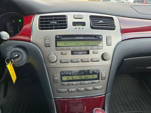 Used 2005 Lexus ES 330 image 22