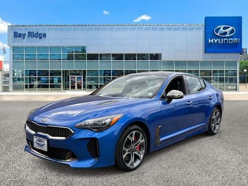 Used 2019 Kia Stinger GT1 image 8