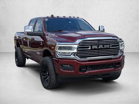 Used 2024 RAM 2500 Laramie AWD/4WD image 3