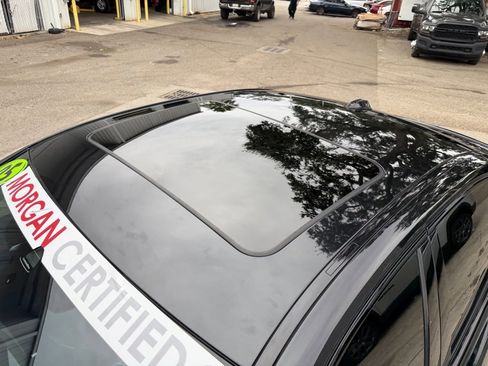 Used 2025 BMW M340i xDrive w/ Premium Package image 12