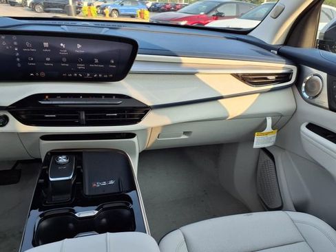 New 2026 Buick Enclave Avenir w/ Super Cruise Package image 19