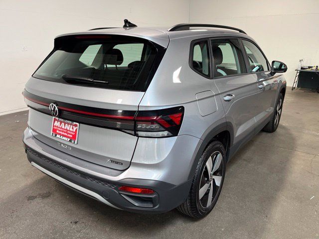 Used 2025 Volkswagen Taos S AWD/4WD image 3