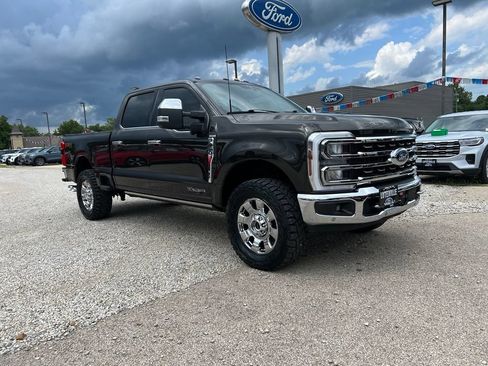 Used 2024 Ford F250 King Ranch w/ Chrome Package AWD/4WD image 2