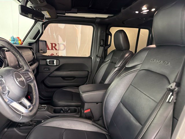 Used 2022 Jeep Wrangler Unlimited Sahara w/ Cold Weather Group AWD/4WD image 20