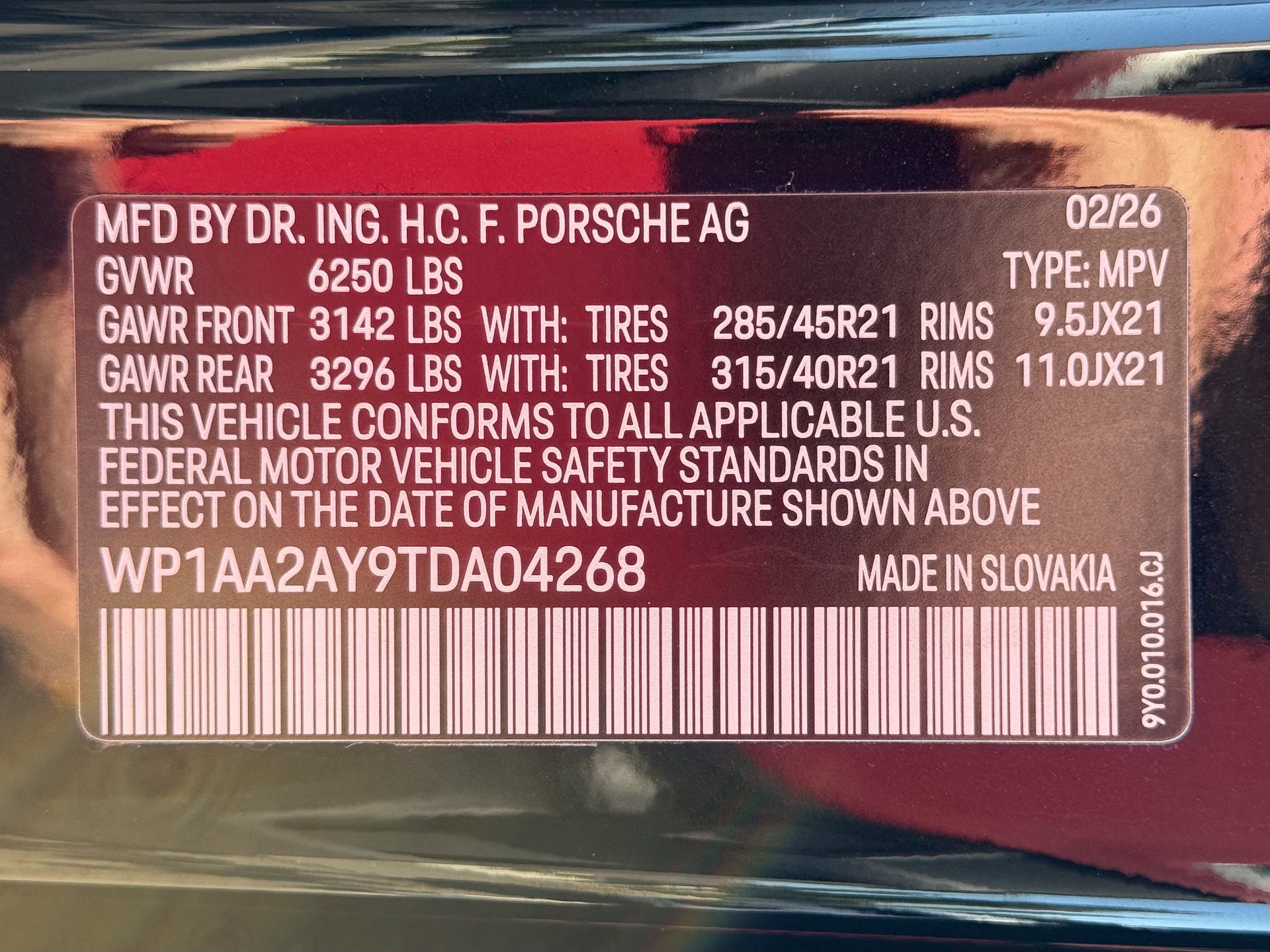 Used 2026 Porsche Cayenne AWD/4WD image 36
