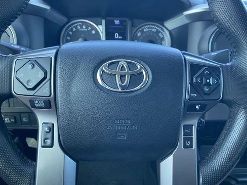 Used 2022 Toyota Tacoma SR5 image 14