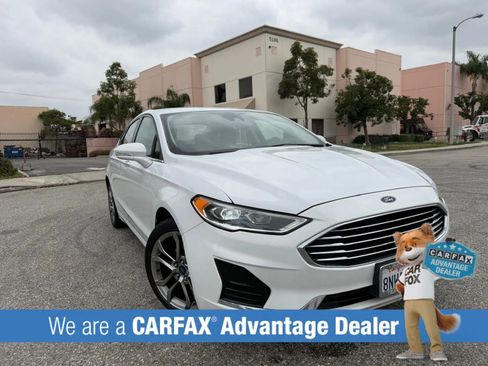 Used 2020 Ford Fusion SEL FWD image 2