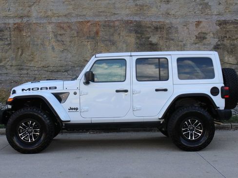 Used 2026 Jeep Wrangler Unlimited Rubicon 392 w/ Quick Order Package 27X Moab AWD/4WD image 8