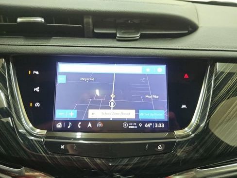 Used 2023 Cadillac XT6 Premium Luxury w/ Technology Package AWD/4WD image 7