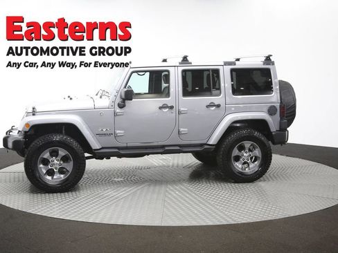 Used 2017 Jeep Wrangler Unlimited Sahara w/ Max Tow Package AWD/4WD image 61
