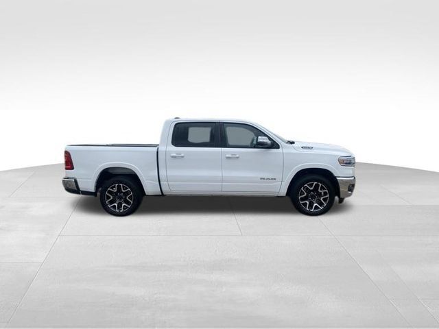 Used 2026 RAM 1500 Laramie AWD/4WD image 3
