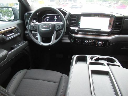 Used 2024 GMC Sierra 1500 Elevation w/ LPO, Elevation Black Package AWD/4WD image 12