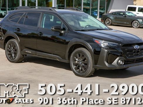 Used 2023 Subaru Outback Onyx Edition XT image 1