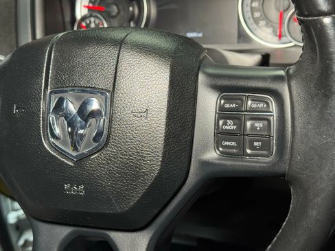 Used 2019 RAM 1500 Big Horn image 37