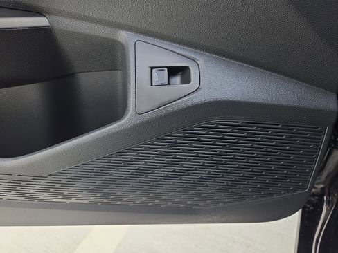 Used 2025 Volkswagen Jetta Sport FWD image 14