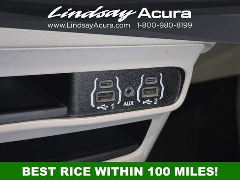 Used 2023 Chrysler Voyager LX FWD image 20