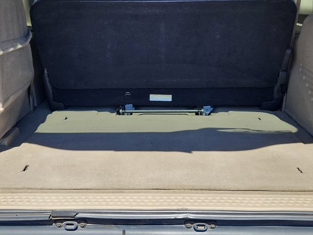 Used 2005 Ford Excursion Eddie Bauer AWD/4WD image 17