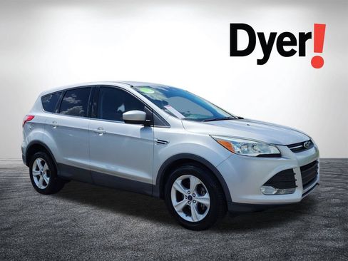 Used 2014 Ford Escape SE FWD image 2