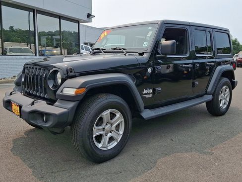 Certified 2021 Jeep Wrangler Unlimited Sport AWD/4WD image 3
