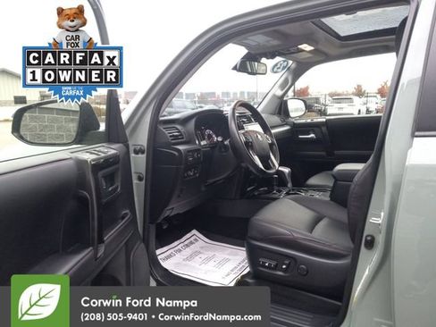 Used 2023 Toyota 4Runner TRD Off-Road Premium image 9