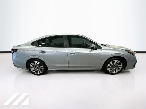 Used 2024 Subaru Legacy Limited AWD/4WD image 4