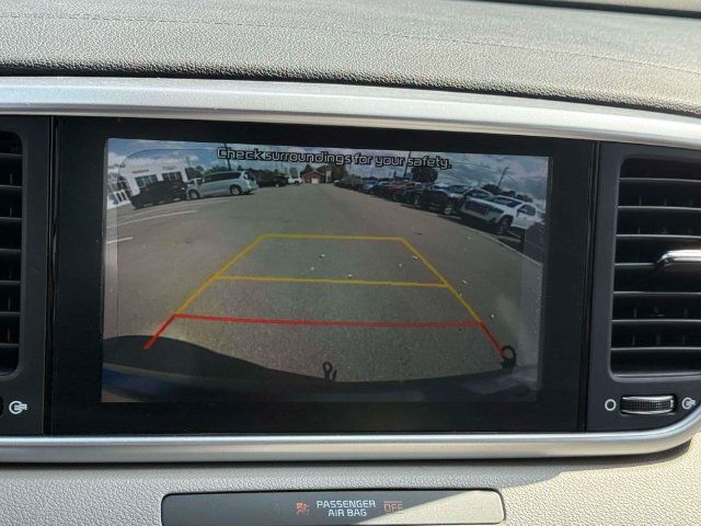 Used 2020 Kia Sportage LX FWD image 24