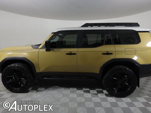 Used 2024 Toyota Land Cruiser image 10