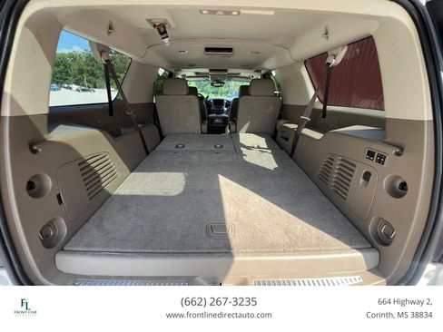 Used 2019 Chevrolet Suburban Premier RWD image 23