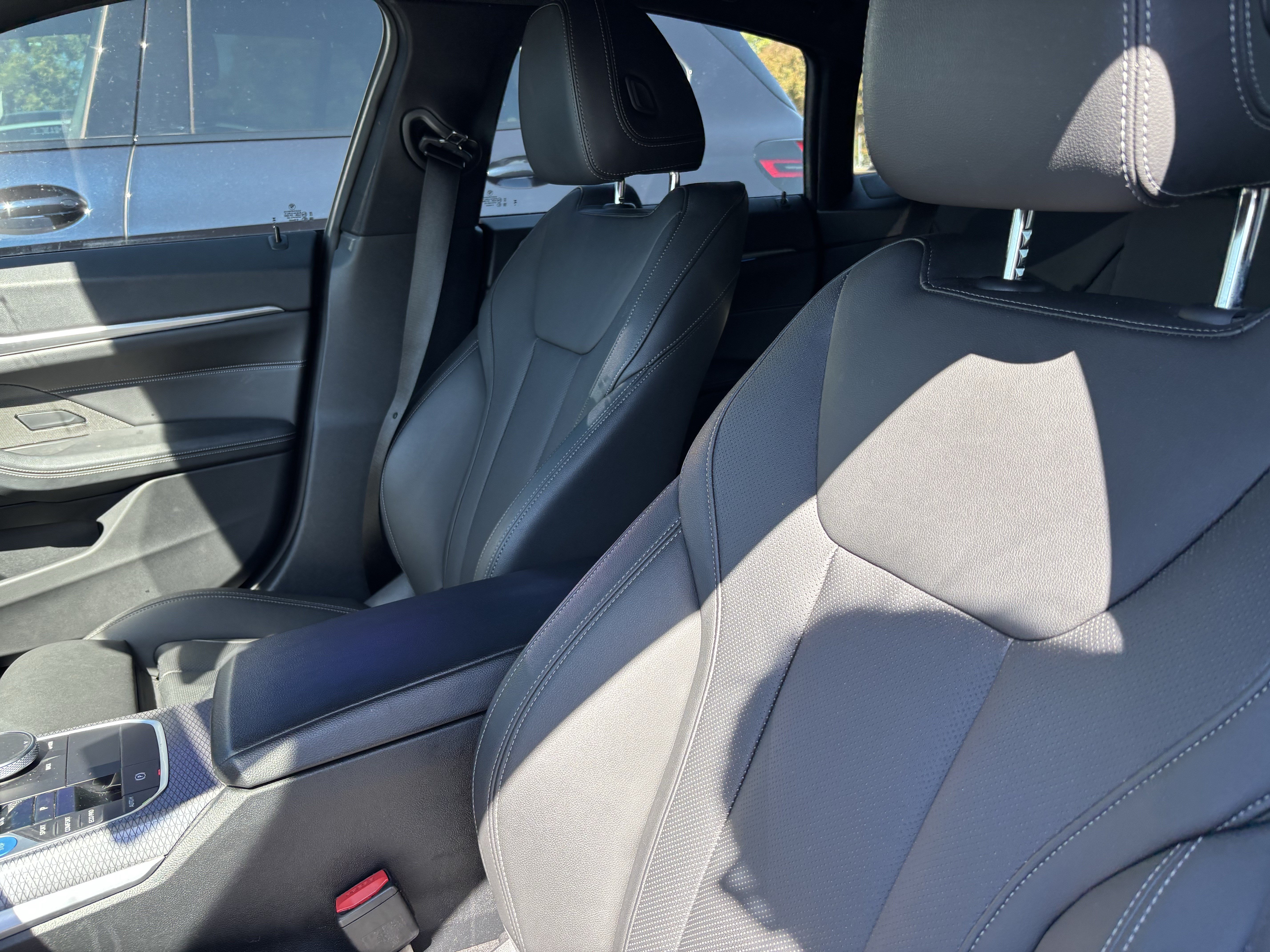 Certified 2024 BMW i4 eDrive40 w/ M Sport Package RWD image 16