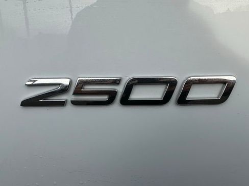 Used 2026 Mercedes-Benz Sprinter 144 Cargo image 9