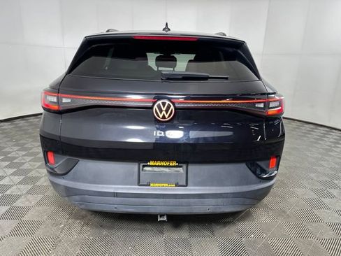Used 2023 Volkswagen ID.4 Pro S image 4
