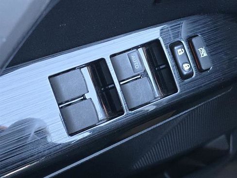 Certified 2017 Toyota RAV4 Limited image 14