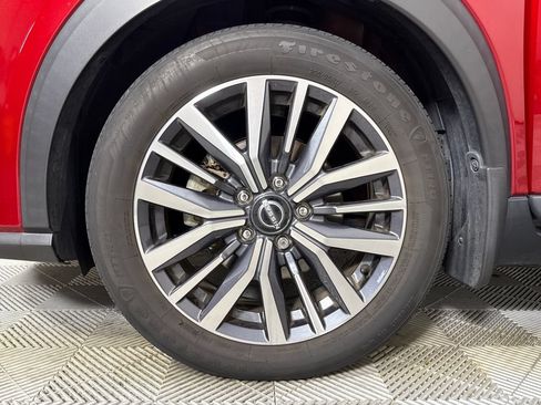 Used 2024 Nissan Kicks SV w/ Interior Electronics Package FWD image 21
