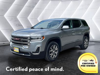 Used 2023 GMC Acadia SLE