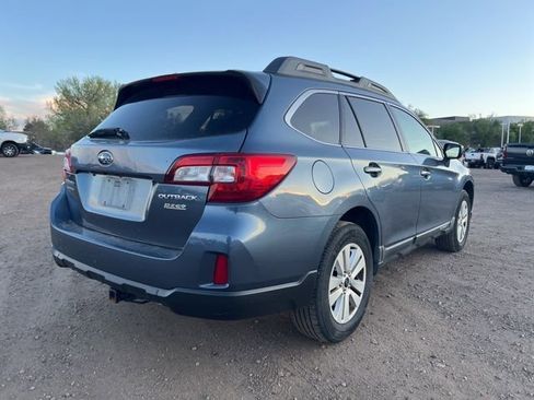 Used 2015 Subaru Outback 2.5i Premium AWD/4WD image 5