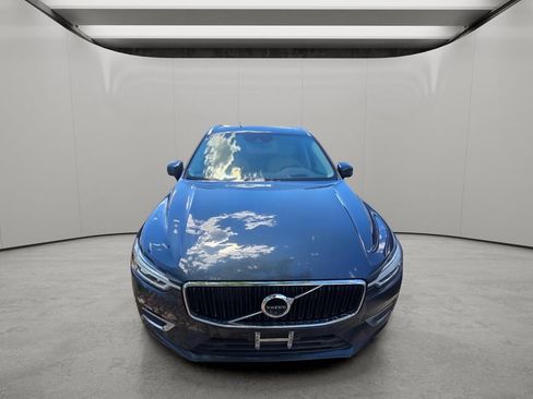 Used 2019 Volvo XC60 T8 Momentum w/ Advanced Package AWD/4WD image 18