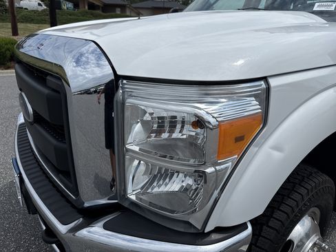 Used 2014 Ford F350 XL w/ Power Equipment Group AWD/4WD image 6