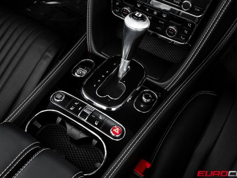 Used 2016 Bentley Continental GT image 29