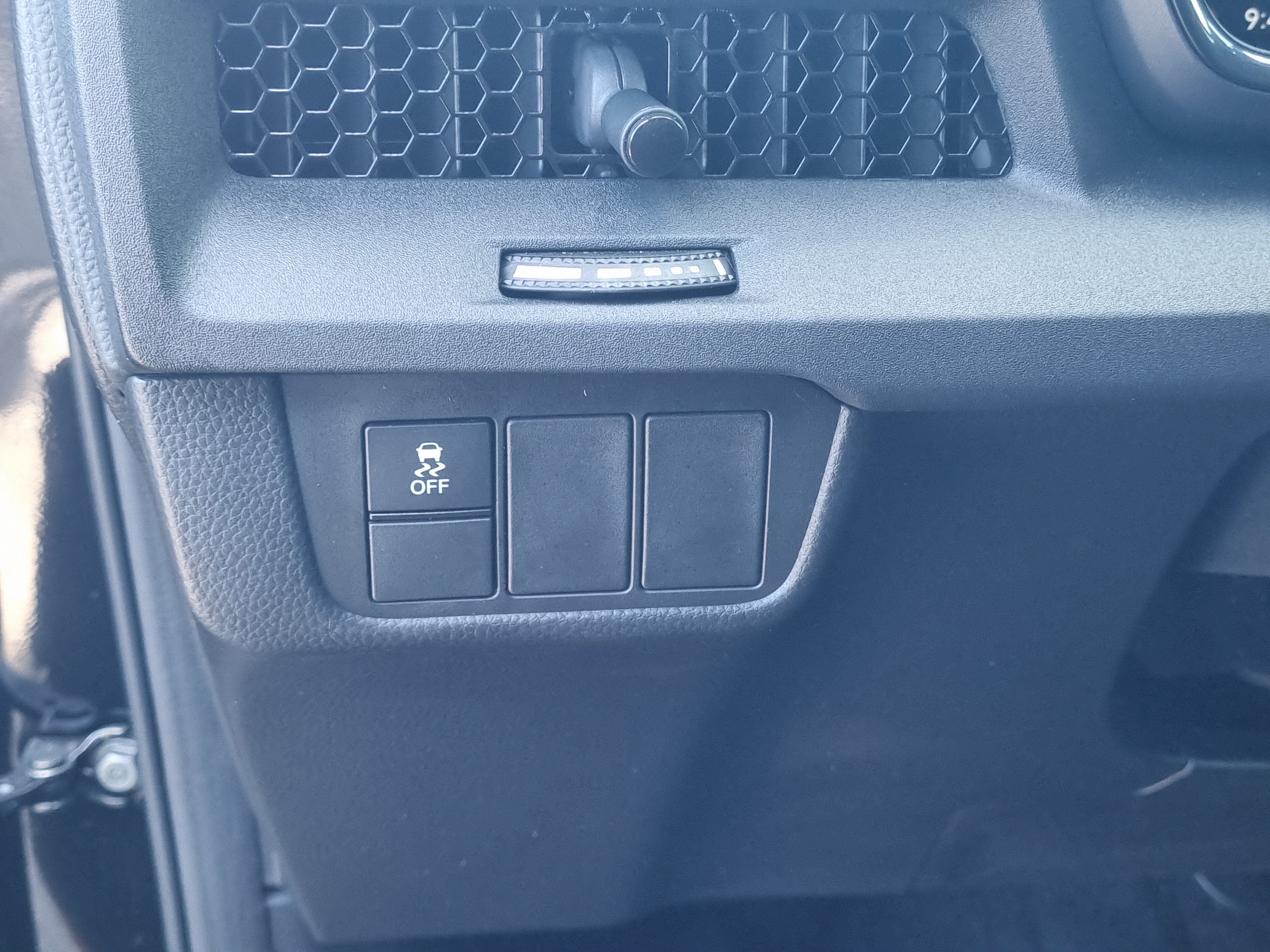 Used 2024 Honda CR-V LX image 25