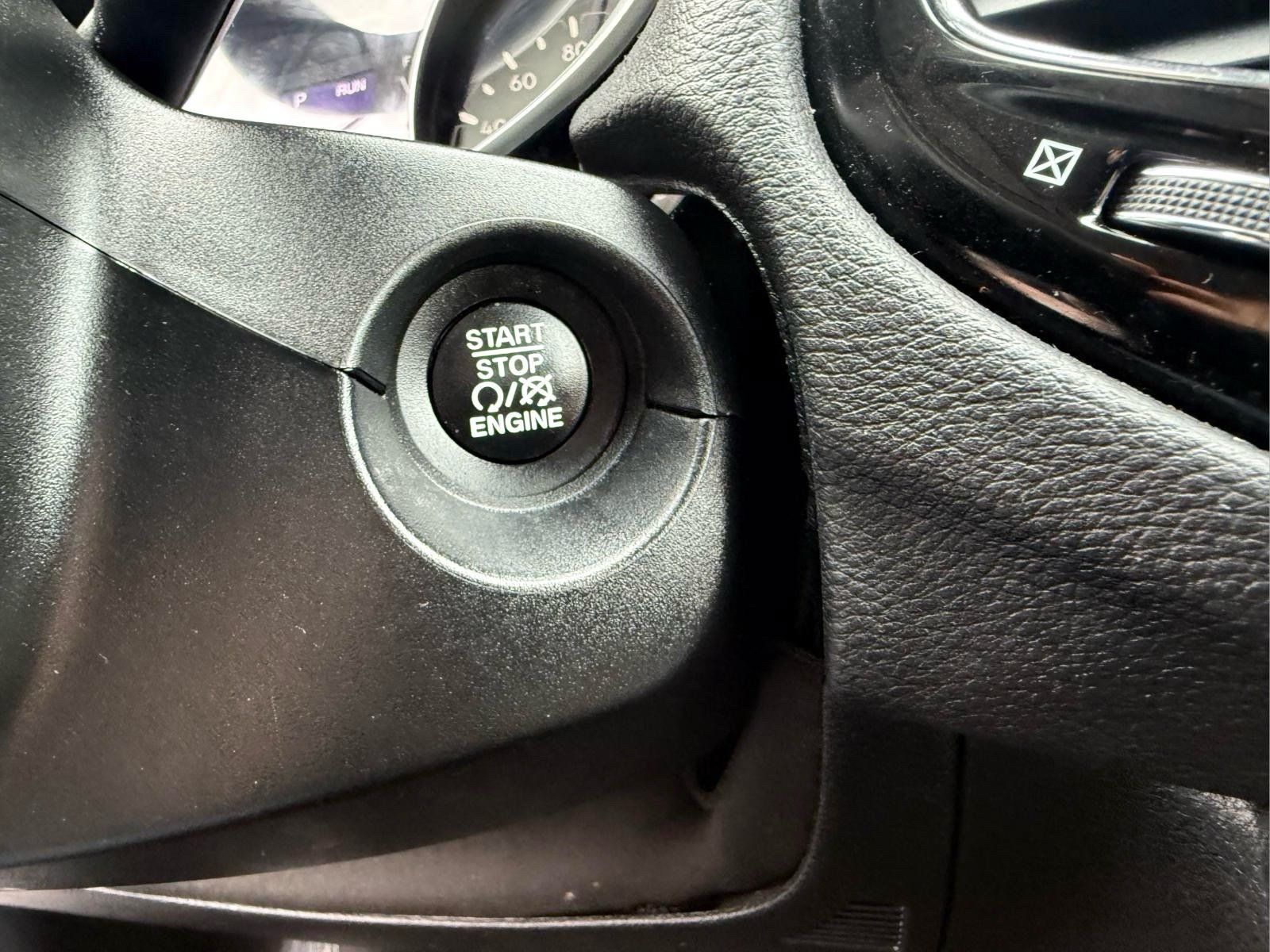 Used 2021 Jeep Compass Latitude FWD image 21