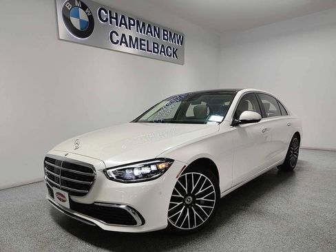 Used 2022 Mercedes-Benz S 500 4MATIC image 1