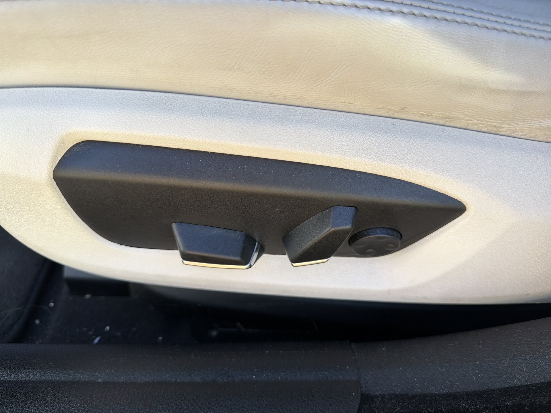 Used 2016 BMW 528i Sedan RWD image 24