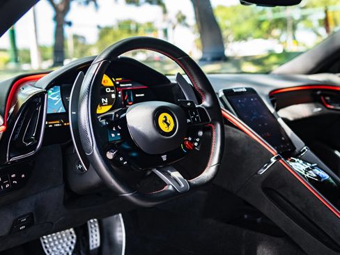 Used 2024 Ferrari Roma RWD image 23