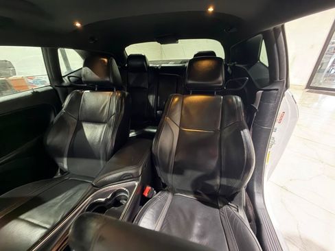 Used 2016 Dodge Challenger R/T Plus RWD image 14