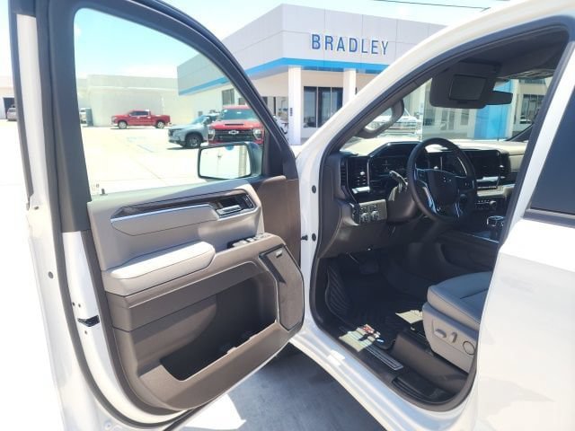 New 2026 Chevrolet Silverado 1500 RST w/ RST All Star Premium Package AWD/4WD image 23