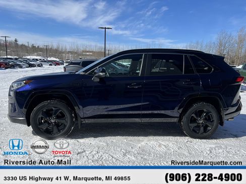 Used 2021 Toyota RAV4 XSE image 4