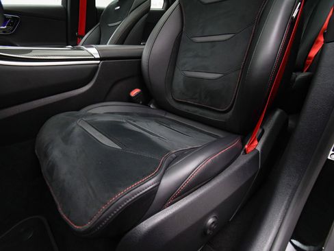 Used 2025 Mercedes-Benz GLC 43 AMG 4MATIC image 51